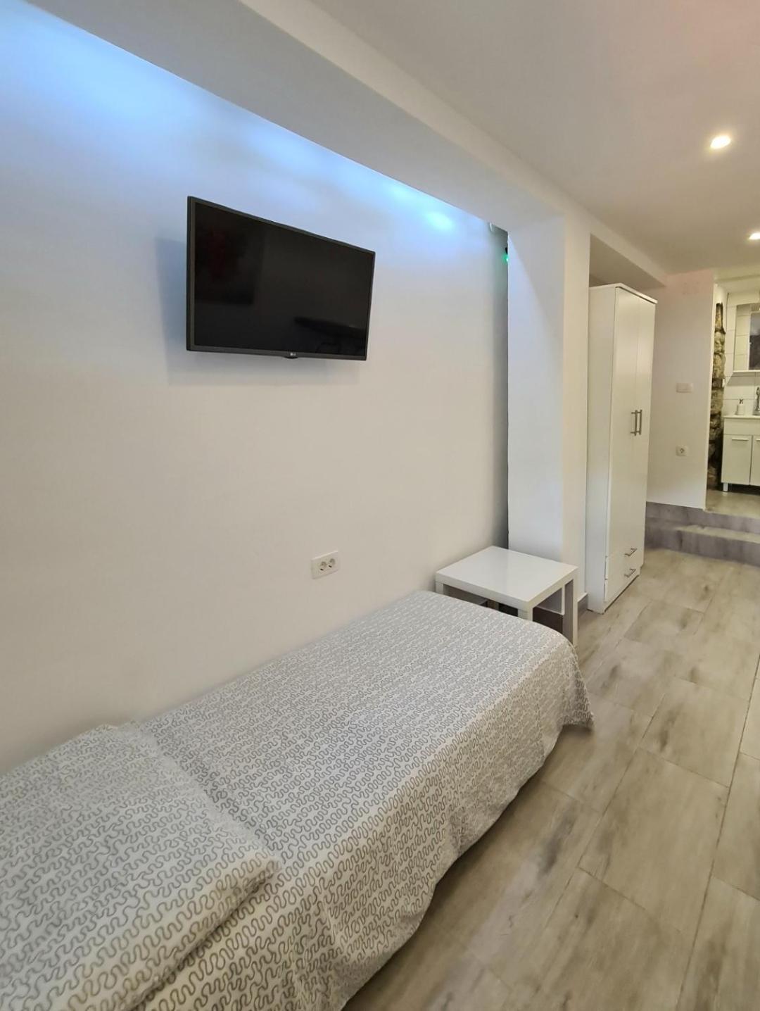 Apartments Sveti Ivan Mošćenička Draga Rom bilde